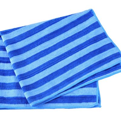  Pool towel