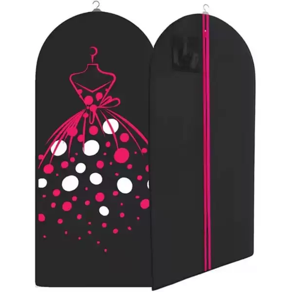 اكياس ملابس