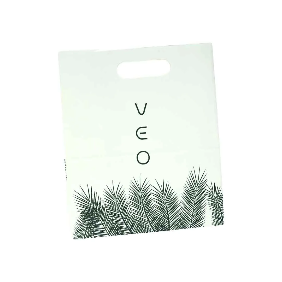 اكياس قهوه بيضاء